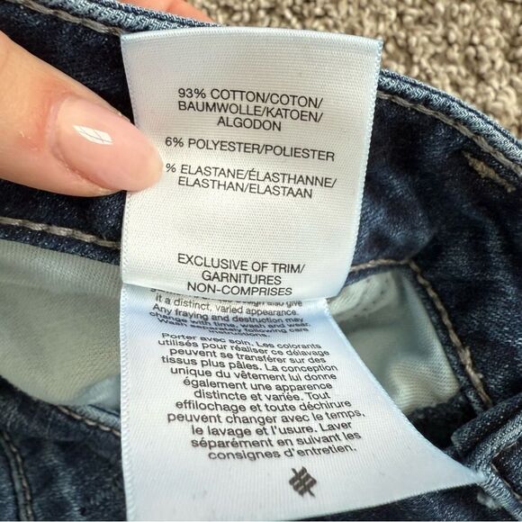 SILVER JEANS | Elyse Slim Boot Cut with Embroidered Pockets - Picture 6 of 10